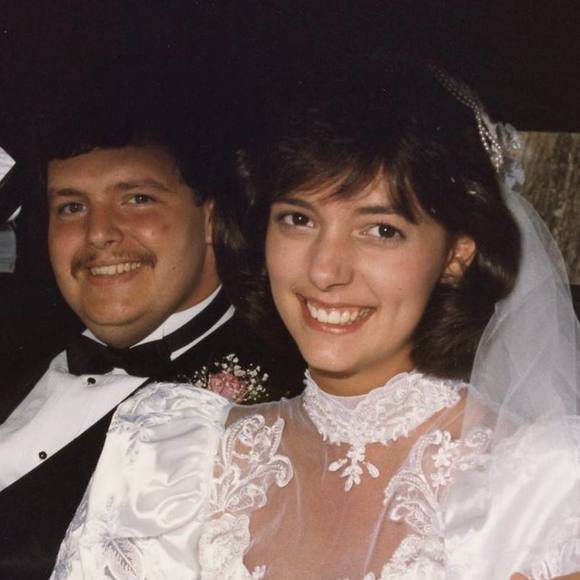 Meet your Posher, Cara - Picture 1 of 1